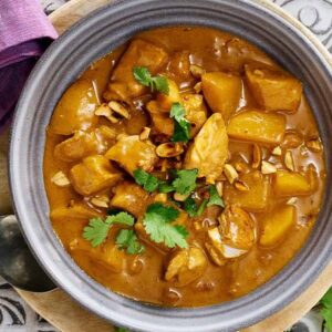 Massaman Hühnerfleisch